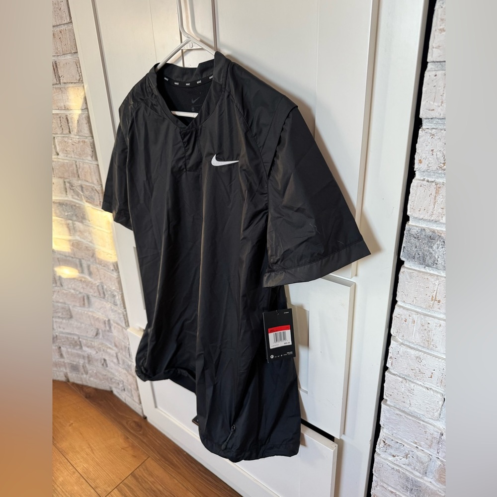 Nike Black Short Sleeve Pullover